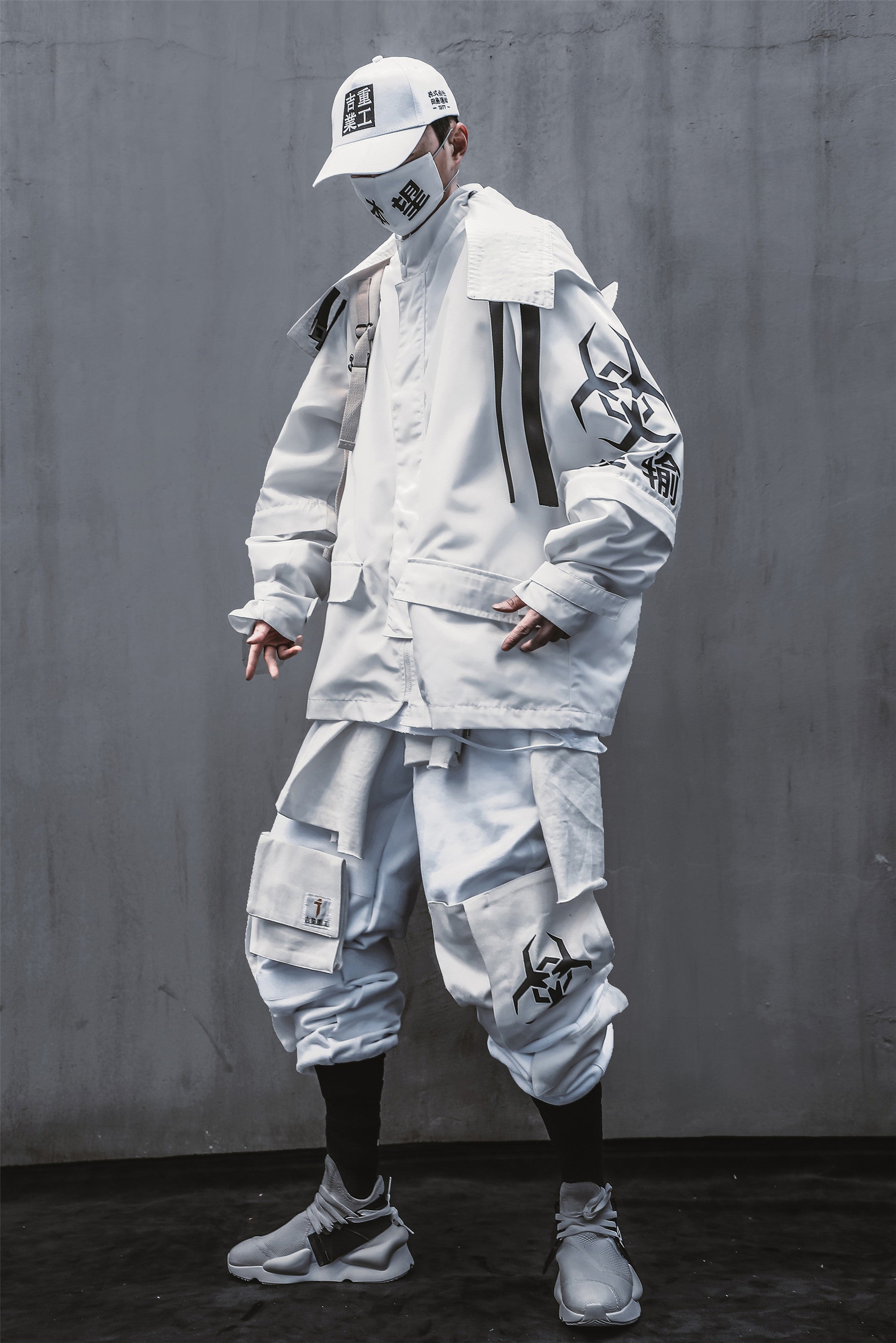 HiJ7 White Atom Bomb Jacket